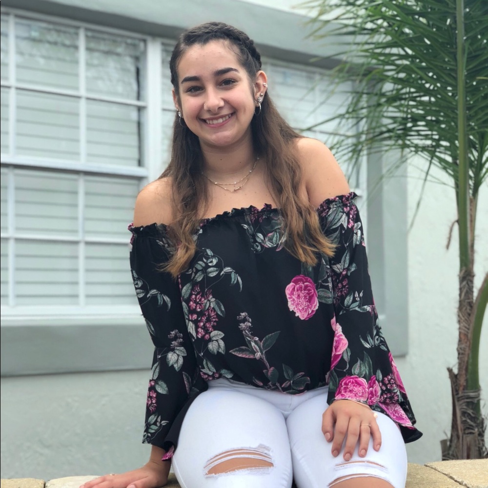Meet your Posher, Shayna